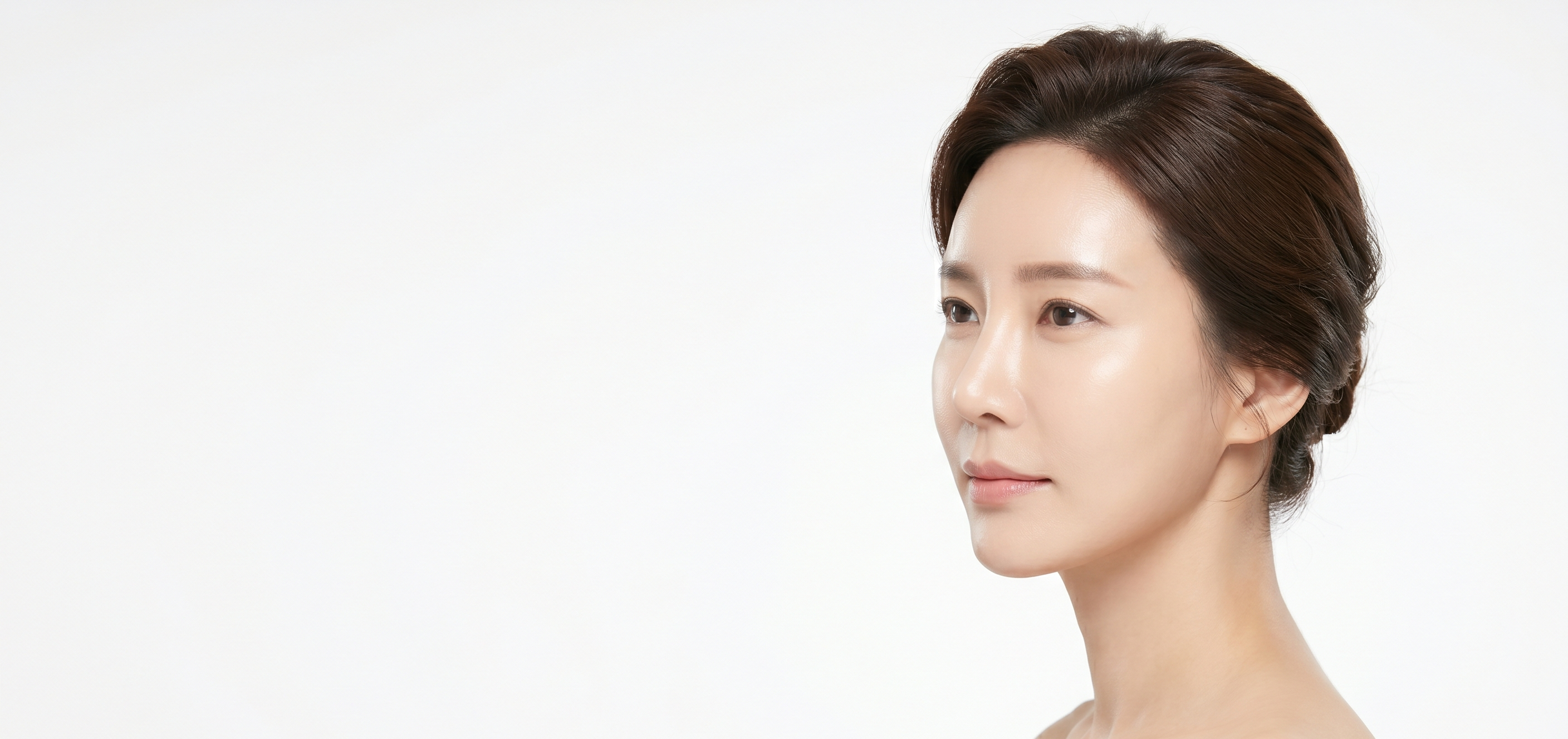 일공공 안면거상술 성형외과 모델